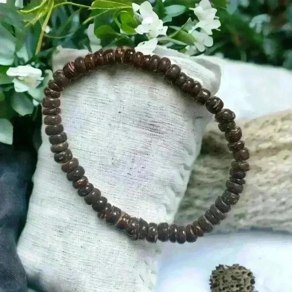 Brown Wood Look Stretch Beaded Bracelet Handmade Unisex - Picture 1 of 2